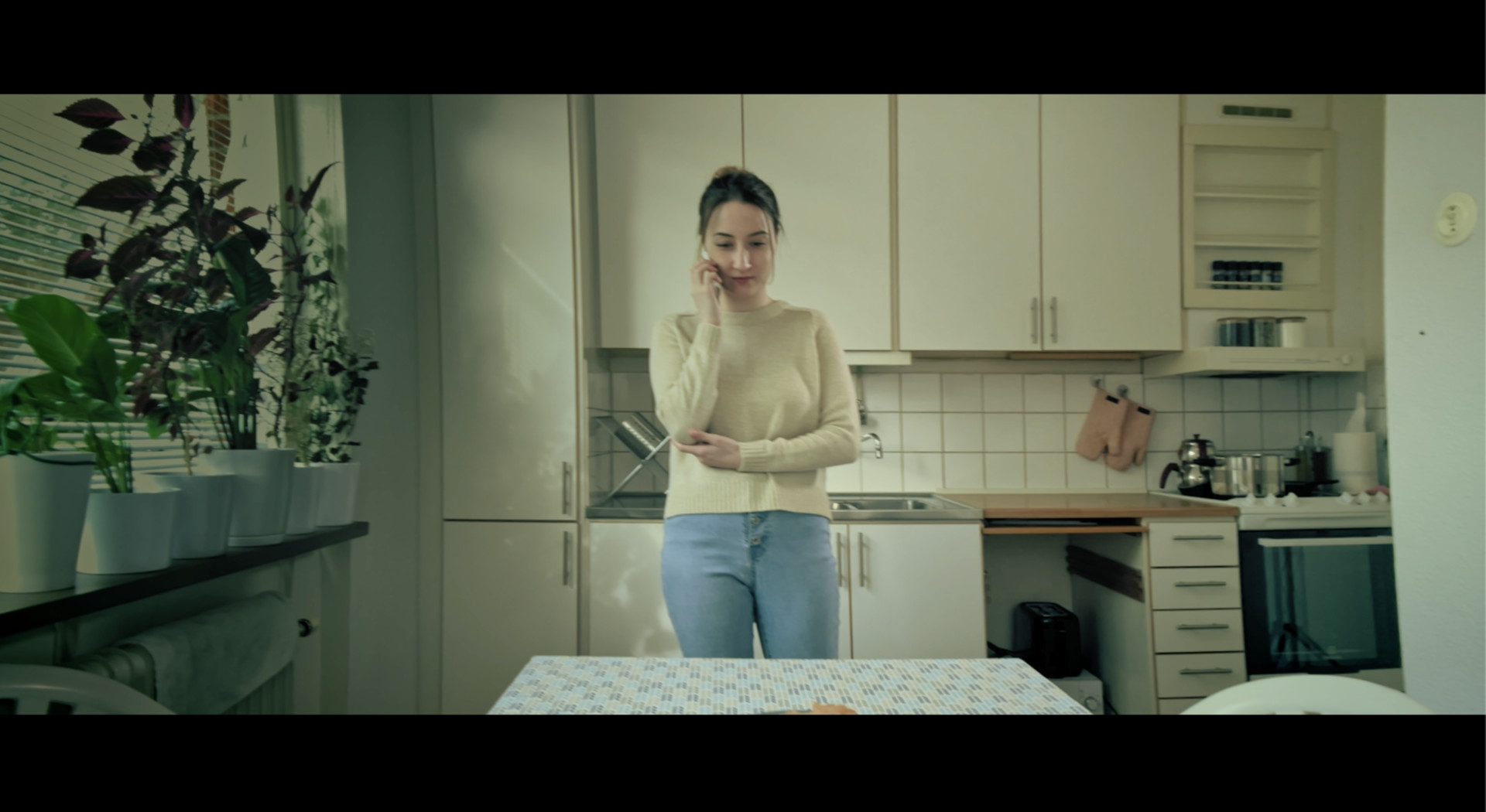 Film stills — Haleva (1)